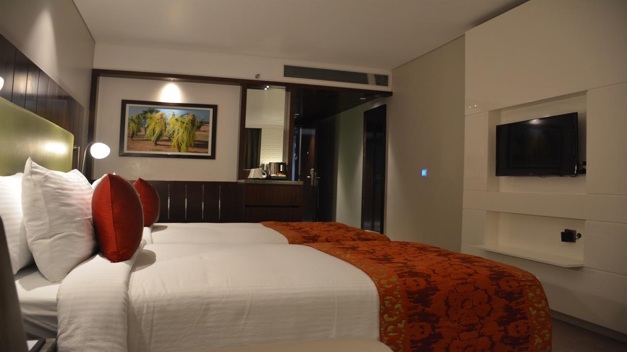 Country Inns & Suites By Radisson Manipal Ngoại thất bức ảnh